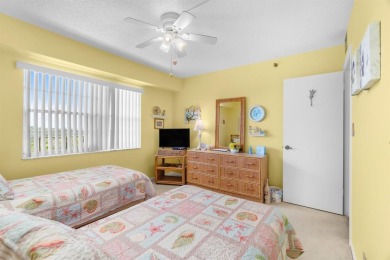 Welcome to elevated living ~ literally. This 2-bedroom on Grande Oaks Golf Club in Florida - for sale on GolfHomes.com, golf home, golf lot