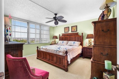 Welcome to elevated living ~ literally. This 2-bedroom on Grande Oaks Golf Club in Florida - for sale on GolfHomes.com, golf home, golf lot
