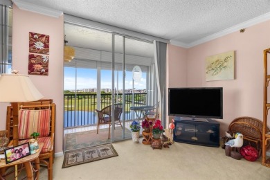 Welcome to elevated living ~ literally. This 2-bedroom on Grande Oaks Golf Club in Florida - for sale on GolfHomes.com, golf home, golf lot