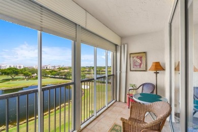Welcome to elevated living ~ literally. This 2-bedroom on Grande Oaks Golf Club in Florida - for sale on GolfHomes.com, golf home, golf lot