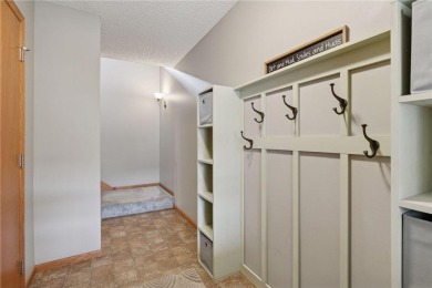 Welcome home to this spacious and well-maintained 3-bedroom on Boulder Pointe Golf Club in Minnesota - for sale on GolfHomes.com, golf home, golf lot