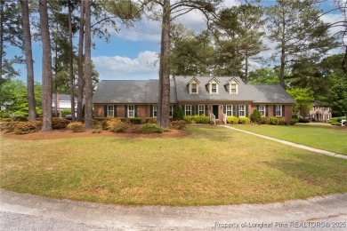 Located in the desirable Kings Grant golf community with no HOA on Kings Grant Golf and Country Club in North Carolina - for sale on GolfHomes.com, golf home, golf lot