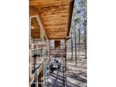 Majestic Mountain Retreat in Starwood Estates.
Nestled in the on Pinetop Lakes Country Club in Arizona - for sale on GolfHomes.com, golf home, golf lot