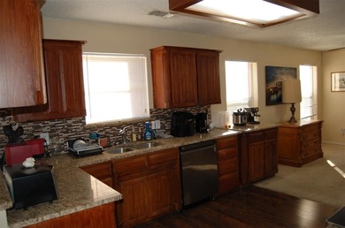 Wonderful 5-Bedroom Brick Home in an Excellent Location!

This on Iron Horse Golf Course in Texas - for sale on GolfHomes.com, golf home, golf lot