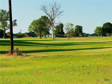 Country Club Living Awaits! Bring back the charm in this on Gatesville Country Club in Texas - for sale on GolfHomes.com, golf home, golf lot