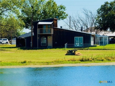 Country Club Living Awaits! Bring back the charm in this on Gatesville Country Club in Texas - for sale on GolfHomes.com, golf home, golf lot