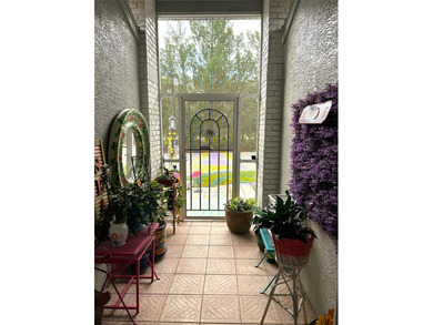 This charming Villa is located on a private cul-de-sac in the on Heritage Pines Country Club in Florida - for sale on GolfHomes.com, golf home, golf lot