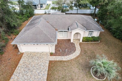 Neat, clean and MOVE-IN Ready and FURNISHED.  Just bring your on Citrus Springs Country Club in Florida - for sale on GolfHomes.com, golf home, golf lot