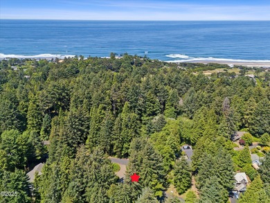 Dreaming of the Oregon Coast? Don't miss this delightful home on Salishan Spa and Golf Resort in Oregon - for sale on GolfHomes.com, golf home, golf lot
