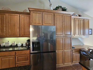 Move-in ready and priced to sell at $395,000, this 2,649 sq. ft on  in Arkansas - for sale on GolfHomes.com, golf home, golf lot