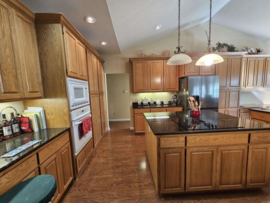 Move-in ready and priced to sell at $395,000, this 2,649 sq. ft on  in Arkansas - for sale on GolfHomes.com, golf home, golf lot