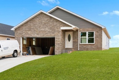 Beautiful new construction home ready to become yours.  Zero lot on Arrowhead Golf Club in Kentucky - for sale on GolfHomes.com, golf home, golf lot