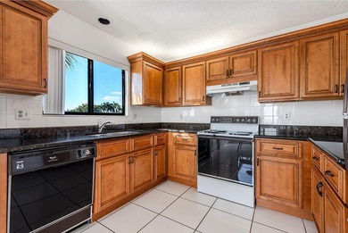 Attention buyers! Fantastic opportunity featuring 2 bedrooms 2 on Gleneagles Golf and Country Club in Florida - for sale on GolfHomes.com, golf home, golf lot
