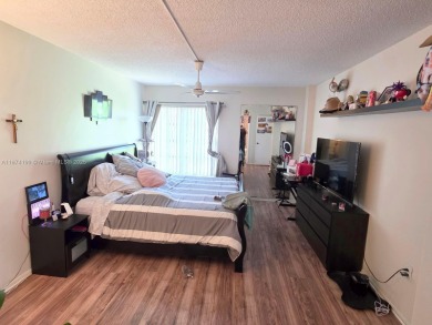 Amazing first-floor corner unit at The Manors of Inverrary! This on Inverrary Country Club in Florida - for sale on GolfHomes.com, golf home, golf lot