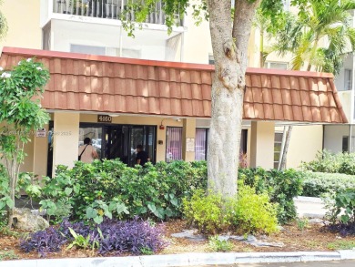 Amazing first-floor corner unit at The Manors of Inverrary! This on Inverrary Country Club in Florida - for sale on GolfHomes.com, golf home, golf lot