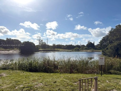 Amazing first-floor corner unit at The Manors of Inverrary! This on Inverrary Country Club in Florida - for sale on GolfHomes.com, golf home, golf lot