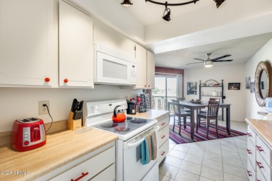 This charming 1-bedroom, 1-bathroom condo is nestled in the on Hillcrest Golf Club in Arizona - for sale on GolfHomes.com, golf home, golf lot