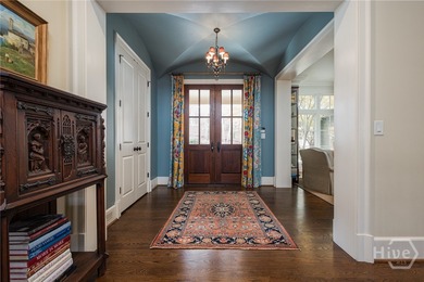 Lakefront retreat - 127 ft waterfront - Max dock with lift - on Reynolds Lake Oconee - The Oconee in Georgia - for sale on GolfHomes.com, golf home, golf lot