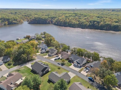 Stunning custom ranch home in Incline Village w/over 2,400SF of on Incline Village Golf Course in Missouri - for sale on GolfHomes.com, golf home, golf lot