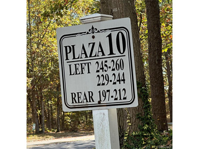 Well maintained 1 bedroom *Adam* in the Blue Ridge Community on Blue Ridge Golf Club in New York - for sale on GolfHomes.com, golf home, golf lot