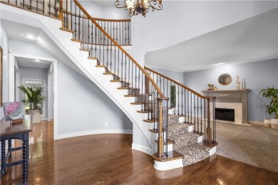 Well-maintained, STUNNING ESTATE in coveted Lakewood Oaks offers on Lakewood Oaks Golf Club, Ltd. in Missouri - for sale on GolfHomes.com, golf home, golf lot