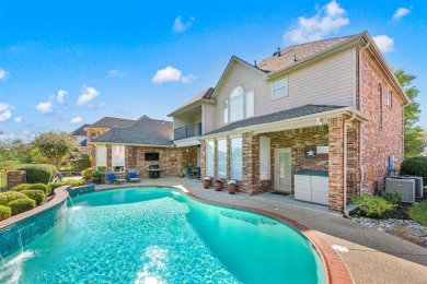 Beautifully maintained, 1-owner custom situated on #10 hole of on Walnut Creek Country Club in Texas - for sale on GolfHomes.com, golf home, golf lot