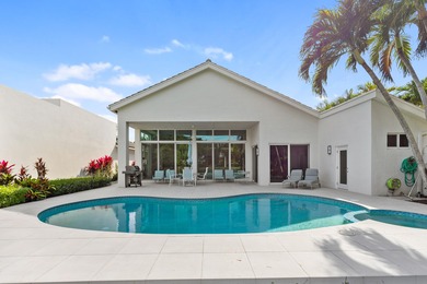 MOVE IN READY..Step into this beautifully renovated patio home on Frenchmans Creek Country Club in Florida - for sale on GolfHomes.com, golf home, golf lot