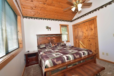 Welcome to this move-in ready home nestled in the exclusive on Meadowcreek Golf Resort in Idaho - for sale on GolfHomes.com, golf home, golf lot