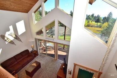 Welcome to this move-in ready home nestled in the exclusive on Meadowcreek Golf Resort in Idaho - for sale on GolfHomes.com, golf home, golf lot