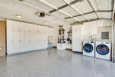 Stylish Single-Level Home Near Meadowlark Golf Course -- Fully on Meadowlark Golf Club in California - for sale on GolfHomes.com, golf home, golf lot