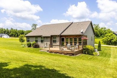 Don't miss out on your own little slice of paradise located in on El Paso Golf Club in Illinois - for sale on GolfHomes.com, golf home, golf lot