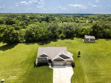 Don't miss out on your own little slice of paradise located in on El Paso Golf Club in Illinois - for sale on GolfHomes.com, golf home, golf lot