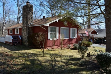 1200 Sq. ft home in Fairfield Glade. 3 bedroom, 2 bath with two on Druid Hills Golf Club in Tennessee - for sale on GolfHomes.com, golf home, golf lot
