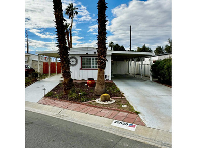 Cozy, updated and affordable home in Tri Palm Estates & Country on The Club At Shenandoah Springs in California - for sale on GolfHomes.com, golf home, golf lot