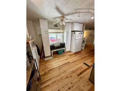 Cozy, updated and affordable home in Tri Palm Estates & Country on The Club At Shenandoah Springs in California - for sale on GolfHomes.com, golf home, golf lot