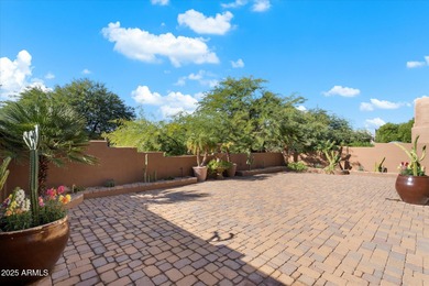 Welcome to this charming Presley-built home located in the on Legend Trail Golf Club in Arizona - for sale on GolfHomes.com, golf home, golf lot