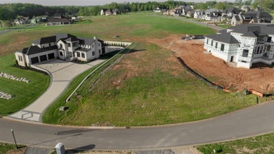 Building lot located in Bowling Green's premier gated community on The Club At Olde Stone in Kentucky - for sale on GolfHomes.com, golf home, golf lot