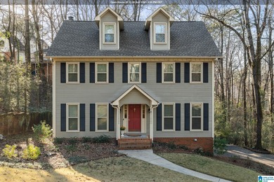 Well-maintained 3BR, 2.5BA home in the heart of Riverchase on Riverchase Country Club in Alabama - for sale on GolfHomes.com, golf home, golf lot