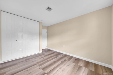 Welcome to this beautifully renovated and move-in ready Carlton on Leisure Village Golf Course in New York - for sale on GolfHomes.com, golf home, golf lot