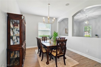 This 5 bed, 4.5 bath home sits in a quiet cul-de-sac in the on Royal Tee Country Club in Florida - for sale on GolfHomes.com, golf home, golf lot