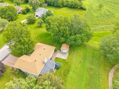 YOU HAVE TO SEE THIS HOME...A BEAUTIFULLY KEPT RANCH SITTING ON on Osceola Country Club in Iowa - for sale on GolfHomes.com, golf home, golf lot