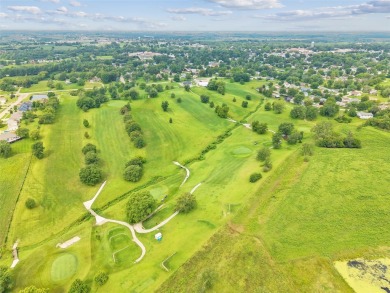 YOU HAVE TO SEE THIS HOME...A BEAUTIFULLY KEPT RANCH SITTING ON on Osceola Country Club in Iowa - for sale on GolfHomes.com, golf home, golf lot