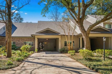 Welcome to this exceptional 3-bedroom, 3-bathroom villa in the on Pawleys Plantation Golf and Country Club in South Carolina - for sale on GolfHomes.com, golf home, golf lot