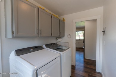 It's rare that a home comes up for sale on the best street at on Avondale Golf and Tennis Club in Idaho - for sale on GolfHomes.com, golf home, golf lot