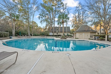 This first-floor Golfmaster II villa is the perfect blend of on Long Cove Club in South Carolina - for sale on GolfHomes.com, golf home, golf lot
