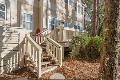 This first-floor Golfmaster II villa is the perfect blend of on Long Cove Club in South Carolina - for sale on GolfHomes.com, golf home, golf lot