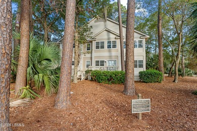 This first-floor Golfmaster II villa is the perfect blend of on Long Cove Club in South Carolina - for sale on GolfHomes.com, golf home, golf lot