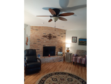 Great retirement home in gated golf course community. on De Cordova Bend Country Club in Texas - for sale on GolfHomes.com, golf home, golf lot