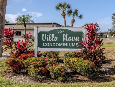 This charming and comfortable villa has it all! With its warm on Jacaranda West Country Club in Florida - for sale on GolfHomes.com, golf home, golf lot