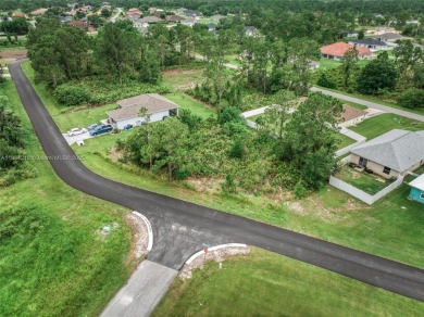 Build your dream home in the desirable Sun 'N Lake community of on Sun n Lake Golf and Country Club in Florida - for sale on GolfHomes.com, golf home, golf lot